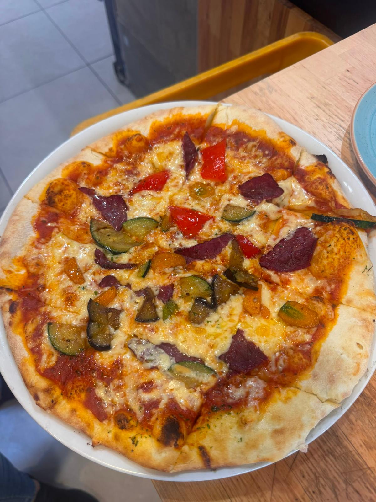 Gericht aus dem Balkan-Grillhaus